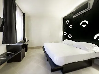 Otel Addauro Siraküza